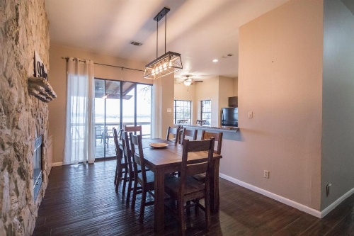 Water'S Edge Retreat Home image 21