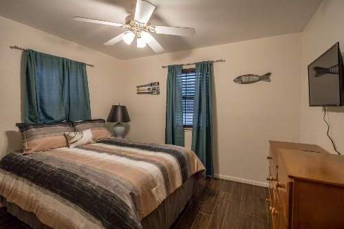 Water'S Edge Retreat Home image 4