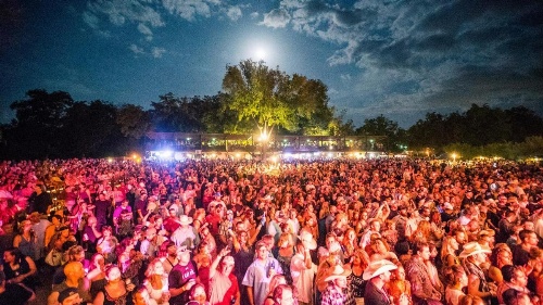 Water'S Edge Retreat Home image 8